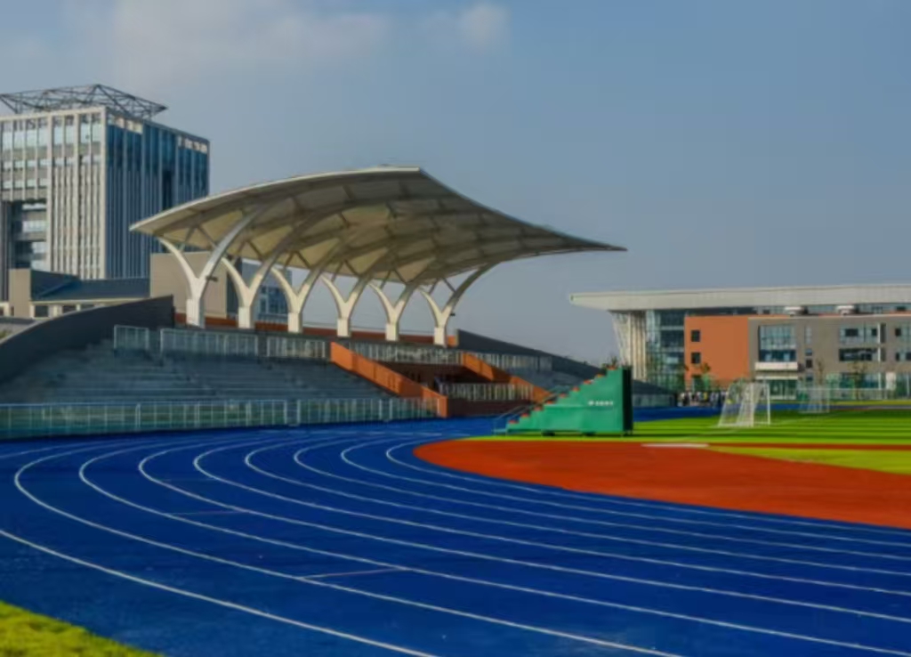 江苏周口师范高档专科学堂运动场