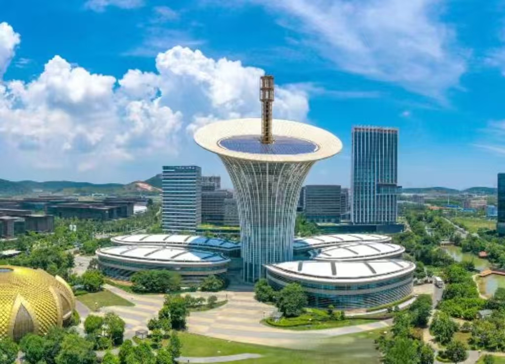 湖北武汉东湖新技术开发区军事五项场地运动场